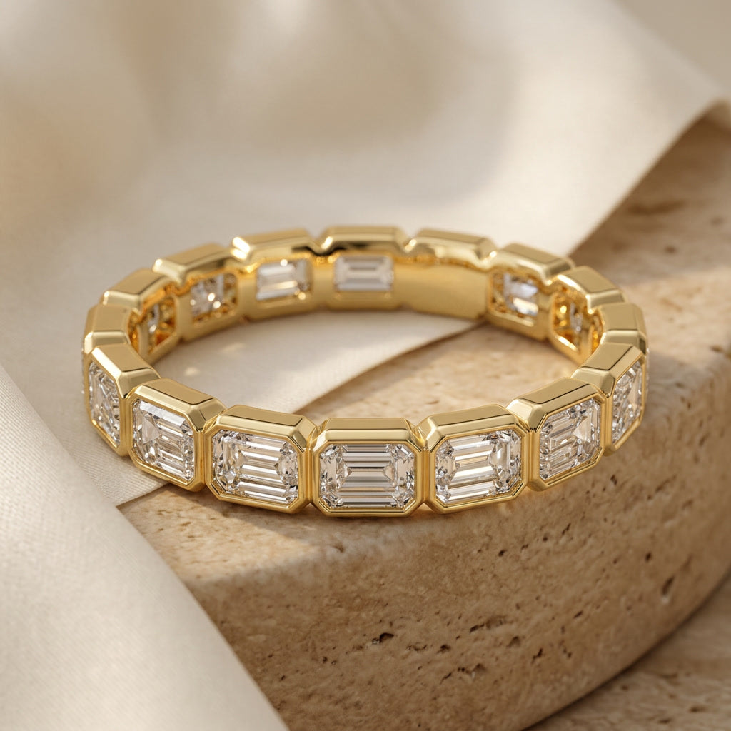 LUMINA HORIZON emerald-cut moissanite band | Heritage & Co.
