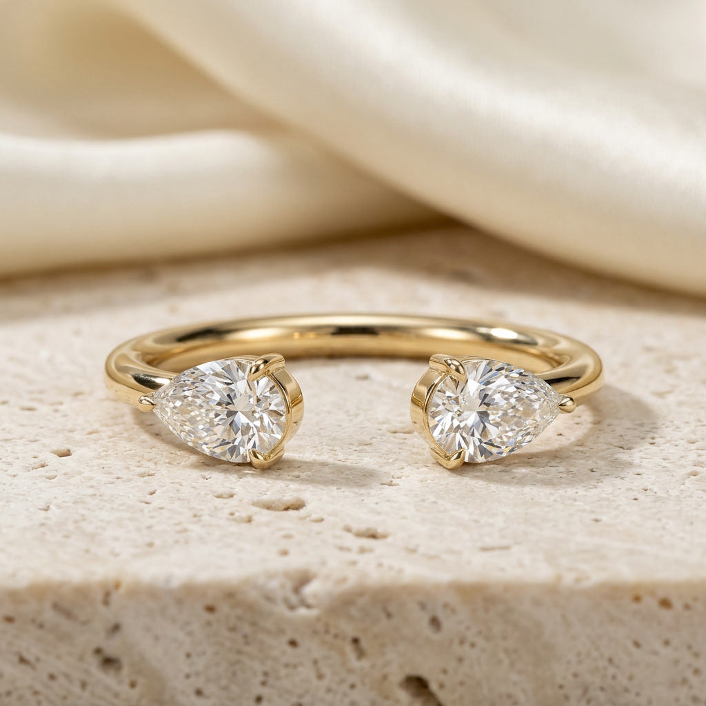 LUMINA ENLACÉE toi-et-moi moissanite open band | Heritage & Co.
