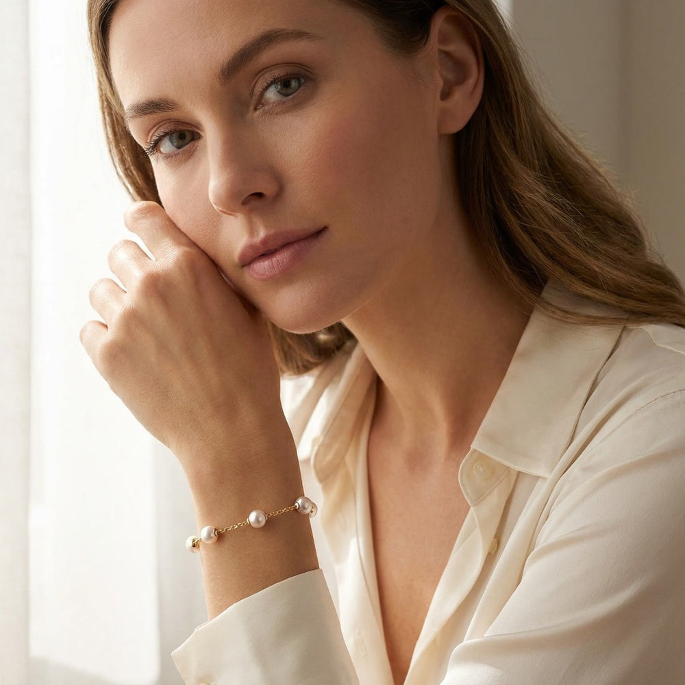LUNAIRE GALERIE, AKOYA PEARL STATION BRACELET