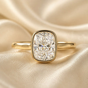 AETERNA CITADELLE, CUSHION-CUT MOISSANITE