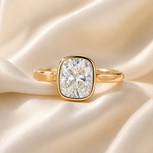 AETERNA CITADELLE, CUSHION-CUT MOISSANITE | Heritage & Co.