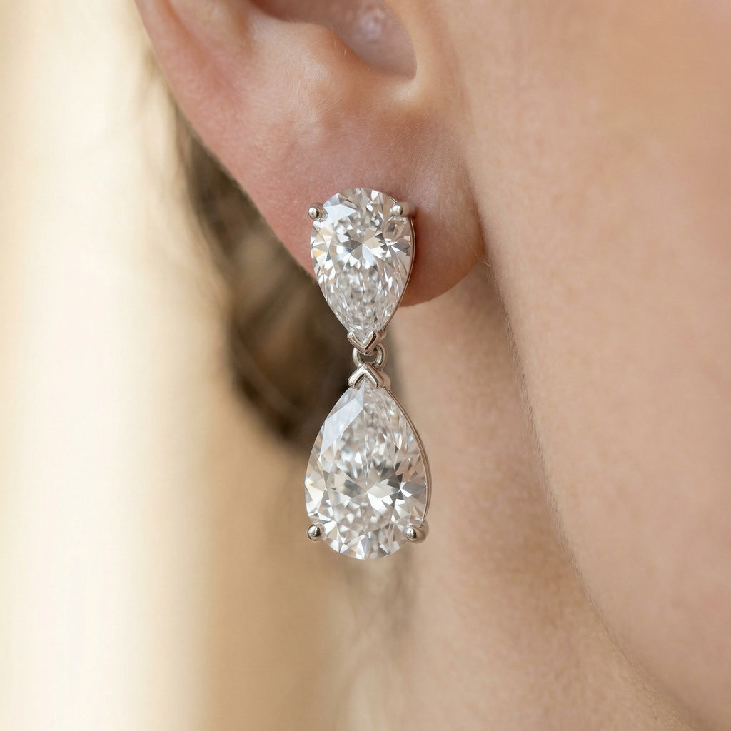 SOLARIS ALBA GOUTTE, 4-DIAMOND DROP EARRINGS | Heritage & Co.