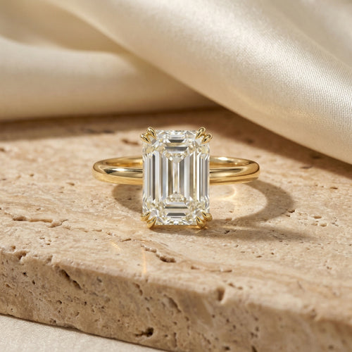 AETERNA SERENITAS, EMERALD-CUT MOISSANITE | Heritage & Co.
