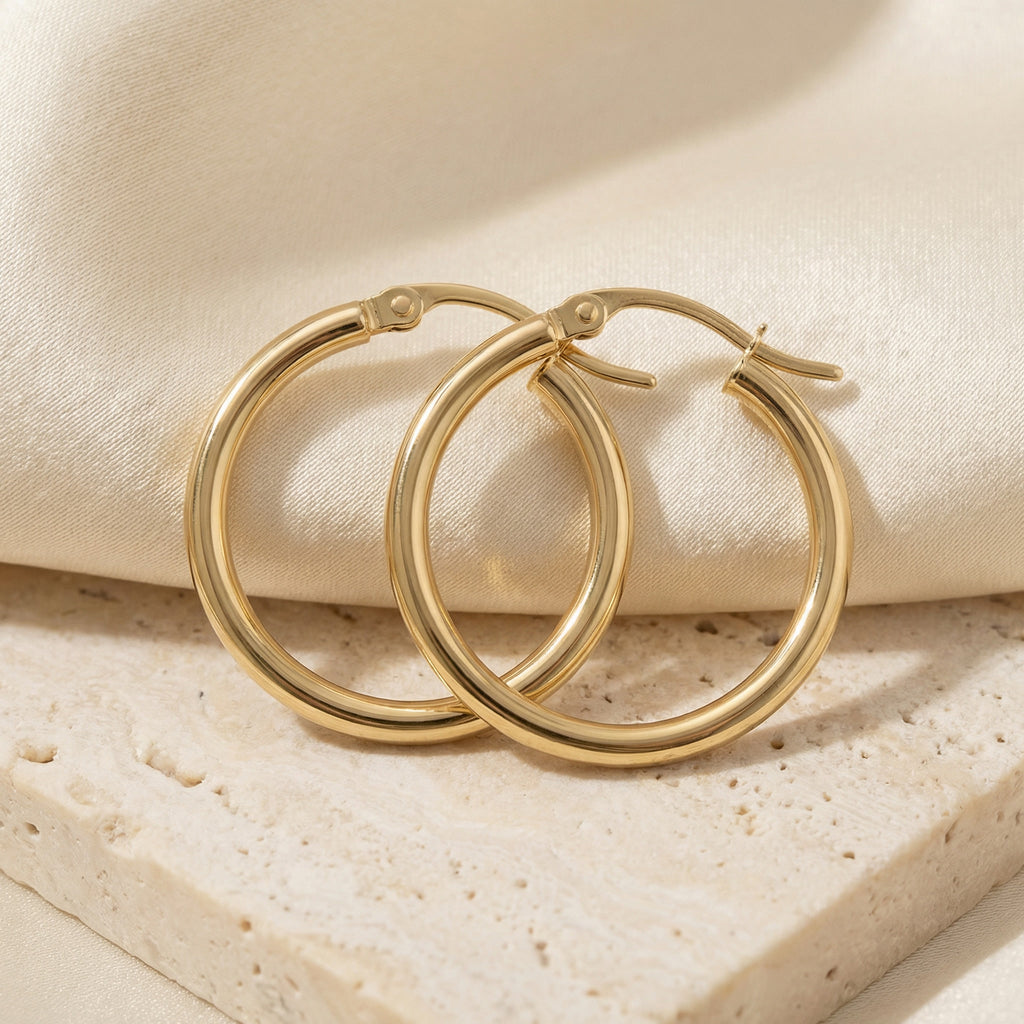 PURUS ANNEAU, POLISHED GOLD HOOP EARRINGS | Heritage & Co.