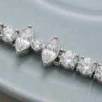 LUMINA ALBA SILLAGE, BRILLIANT-CUT DIAMOND BRACELET | Heritage & Co.
