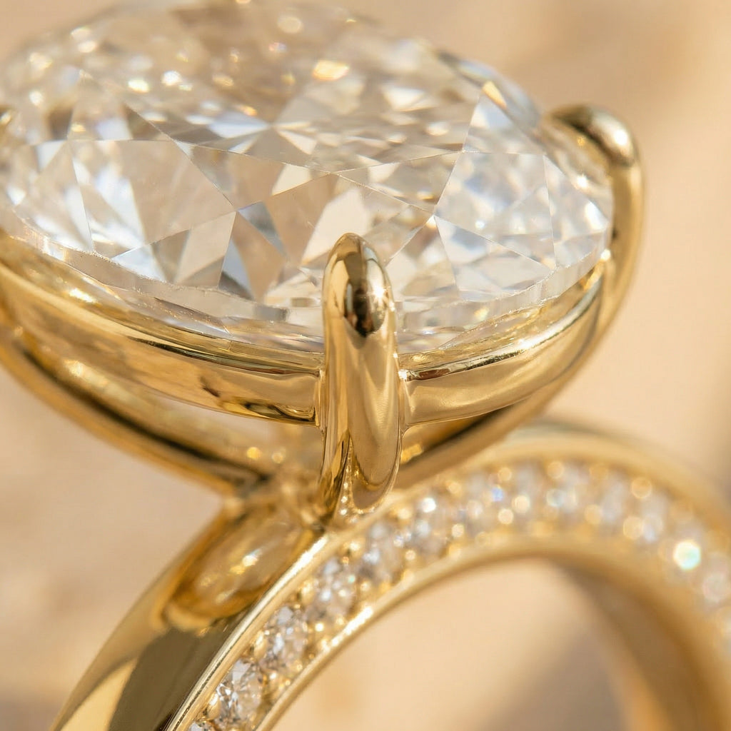 CLARITAS VIVACE, OVAL-CUT LAB DIAMOND