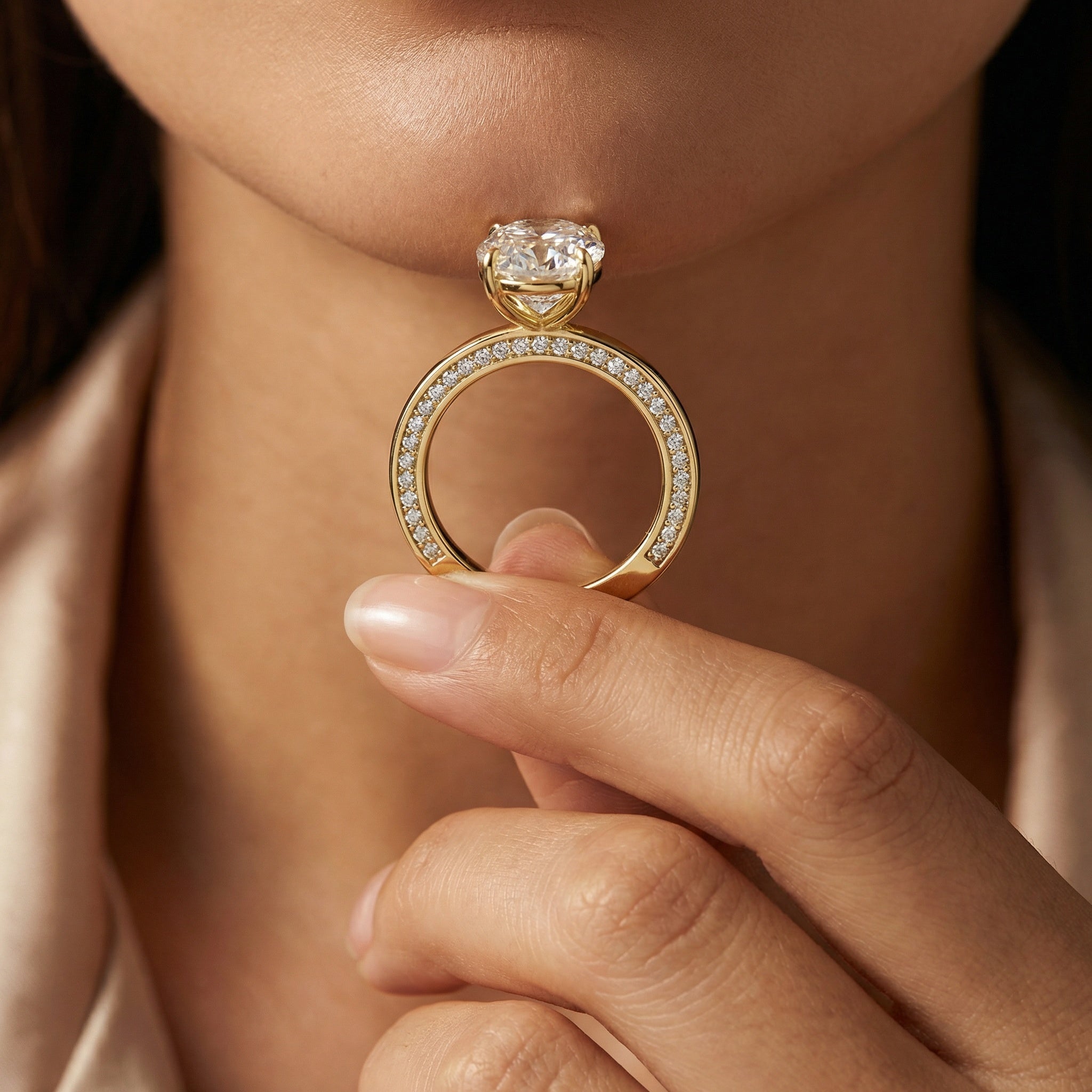 CLARITAS VIVACE, OVAL-CUT LAB DIAMOND