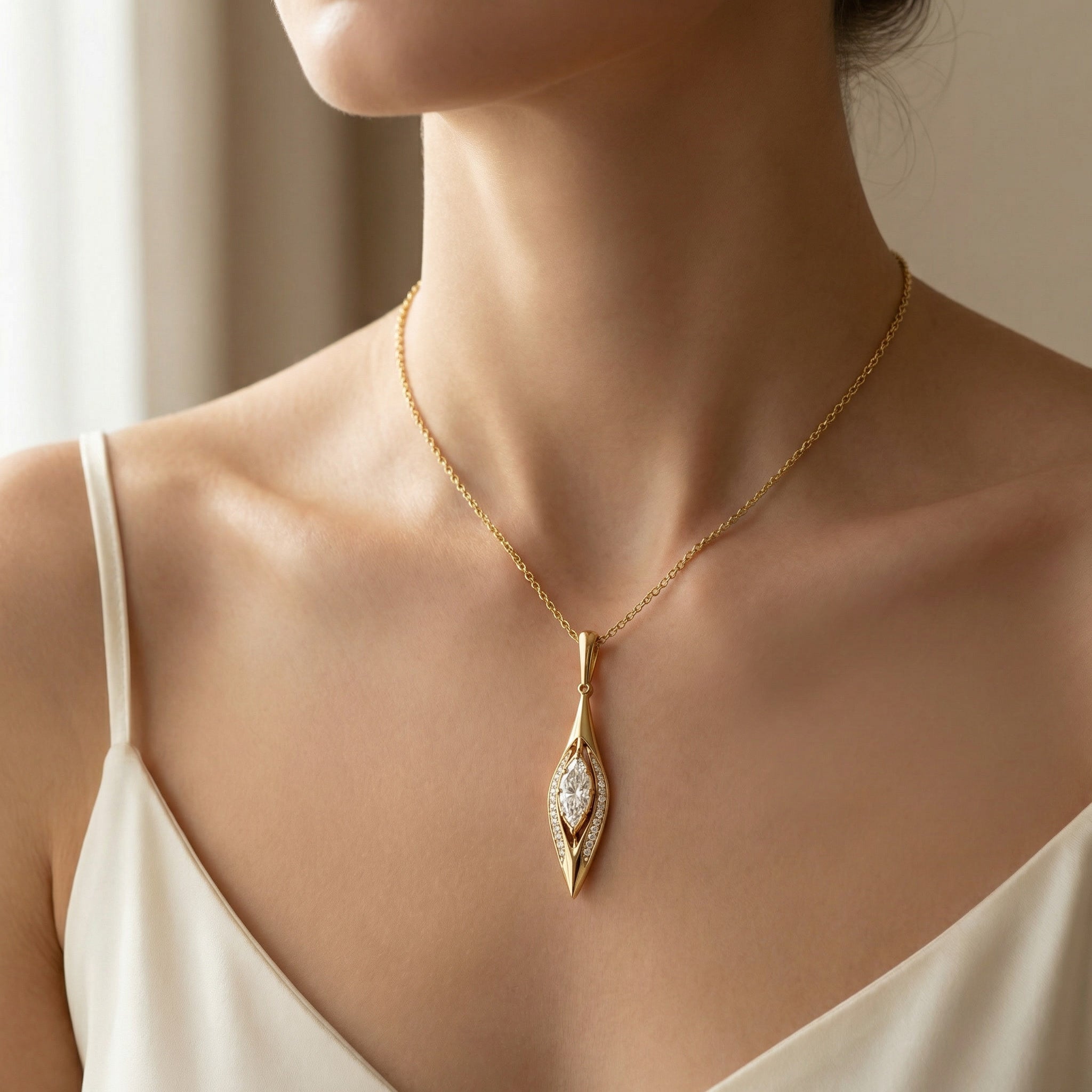 UMSEBE, MARQUISE LAB DIAMOND PENDANT