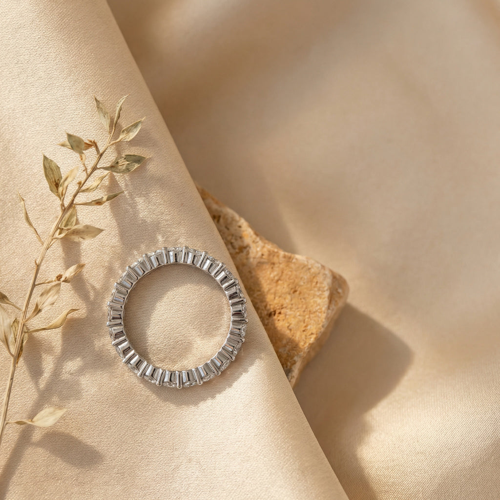 LUMINA ALBA ÉTERNITÉ, MOISSANITE ETERNITY BAND