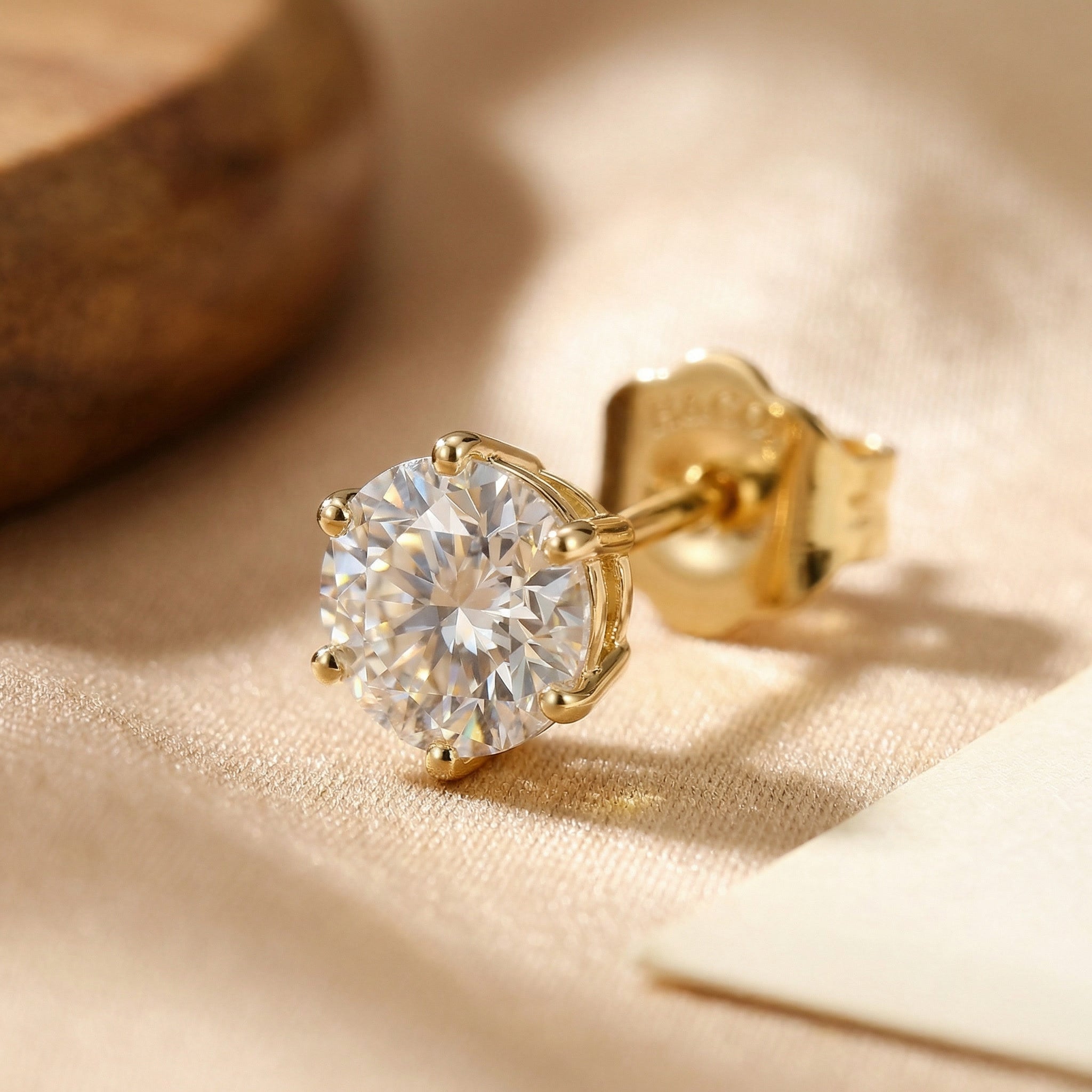 SOLARIS ÉTOILE, 2CT MOISSANITE SOLITAIRE STUD EARRINGS