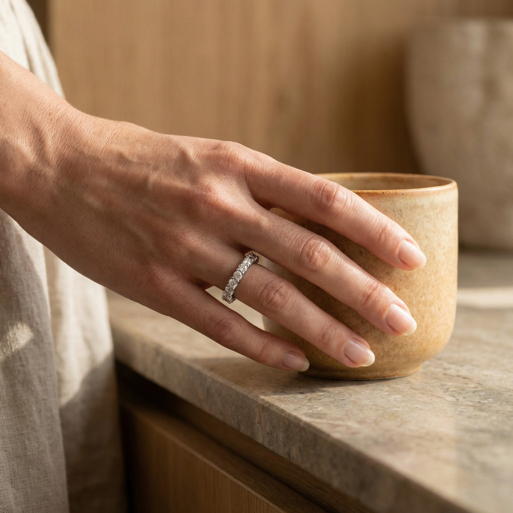 LUMINA ALBA ÉTERNITÉ, MOISSANITE ETERNITY BAND